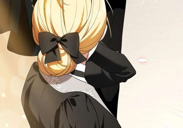 Read Duchess in Ruins Manga Online