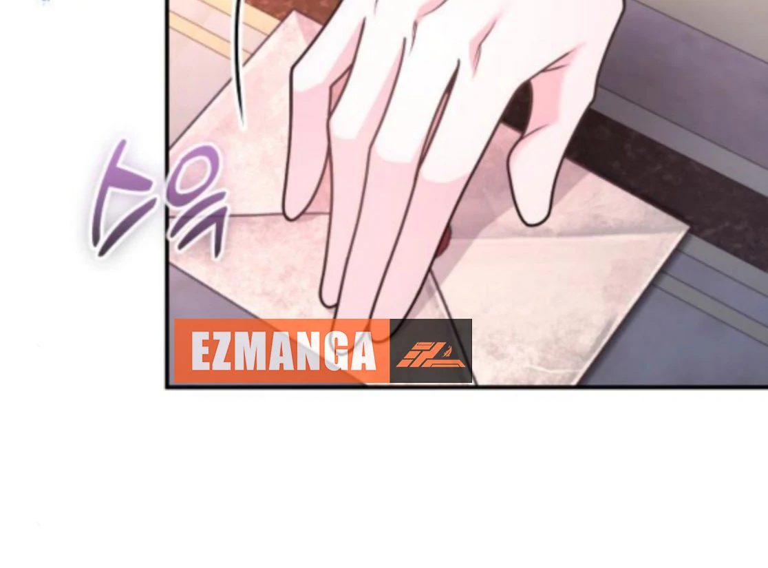 Read Hold Her Tighter So She Wouldn’t Run Away Manga Online